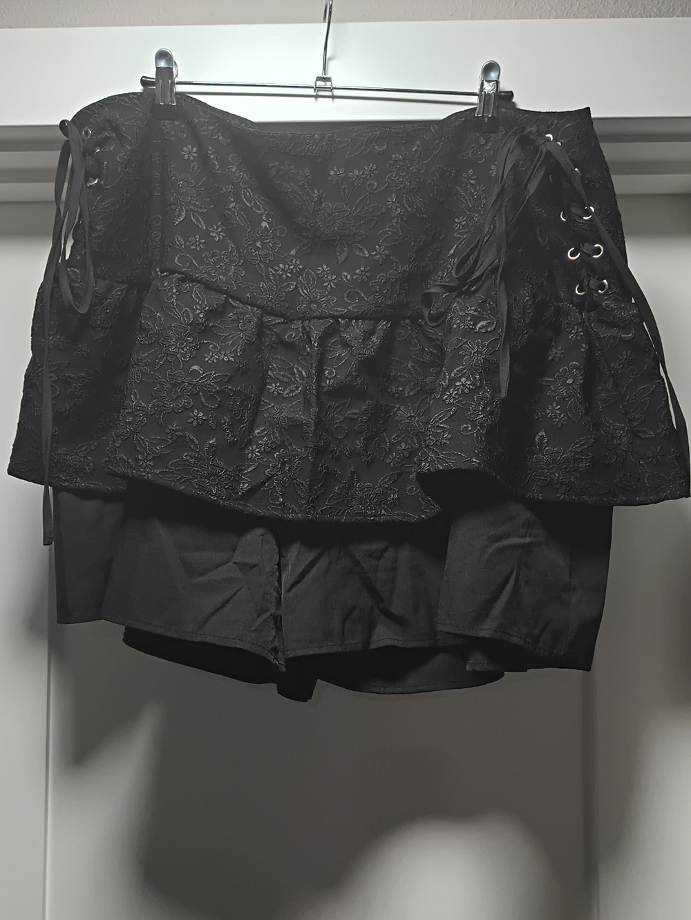 SHEIN Black Floral Brocade Lace-Up Mini Skirt Set
